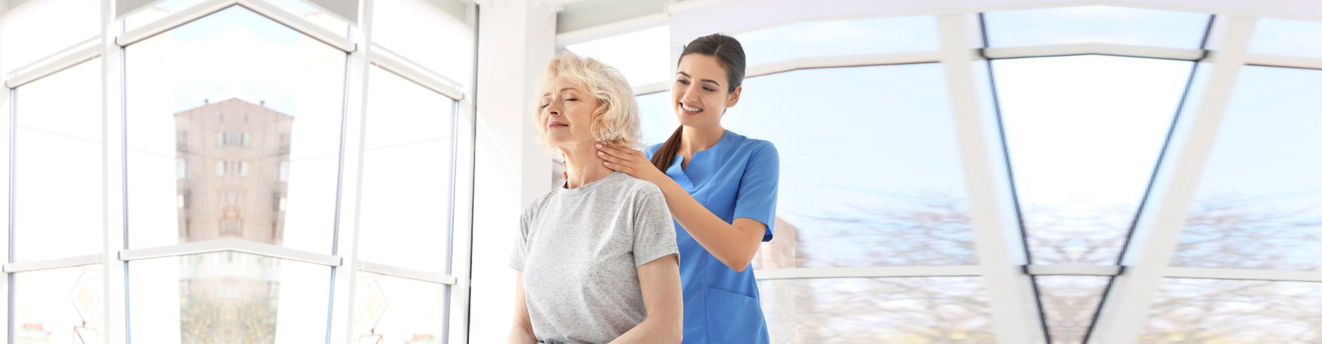 therapist consulting her patient