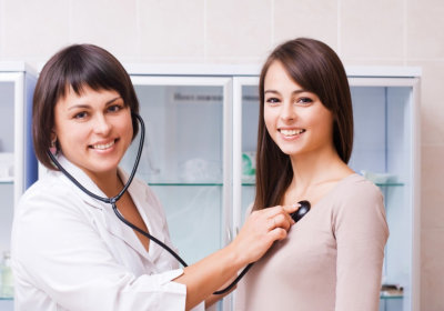 doctor consulting a woman